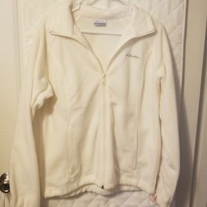 NWT White fleece Columbia jacket